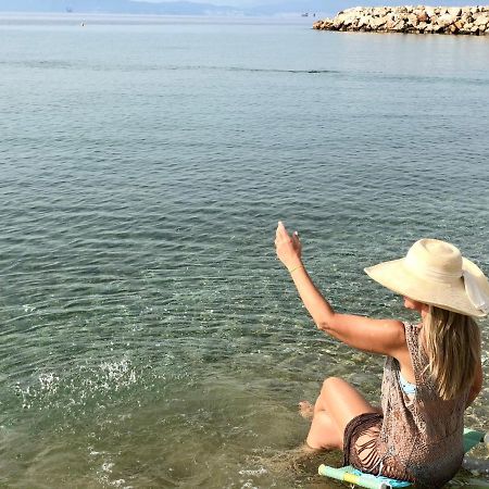 Byblos Mare-The Exclusive Beach Front Villa 스칼라소티로스 외부 사진